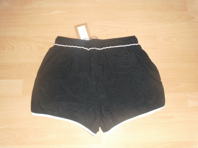 Schwimmshorts von Selected Homme, schwarz, Gr. M mit Etikett
