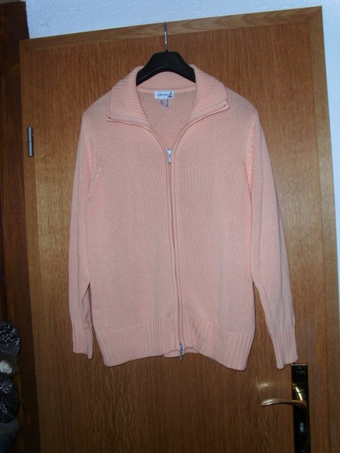 Strickjacke von Collection L, apricot, Gr. 42