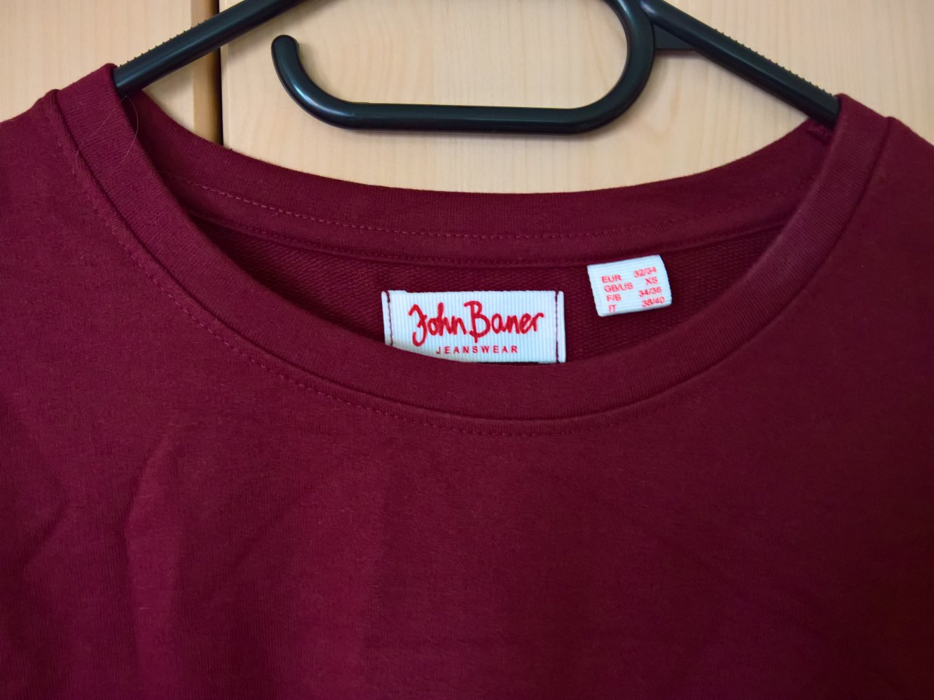 neues Sweatshirt Gr. 32/34 XS (auch S/36?) ahornrot