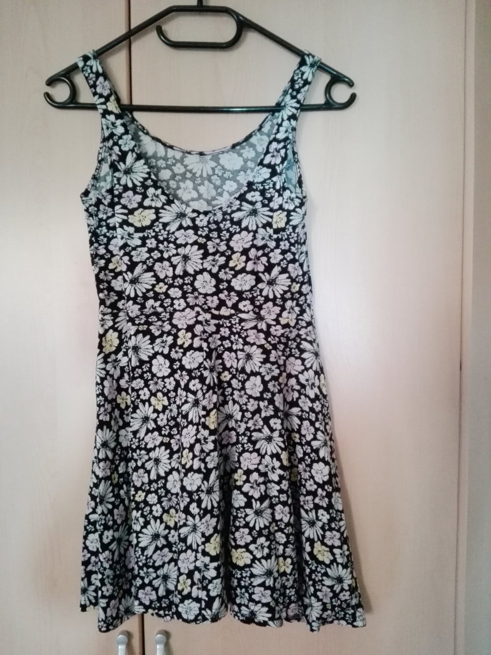 Longtop schwarz mit Blümchen XS S 34 36