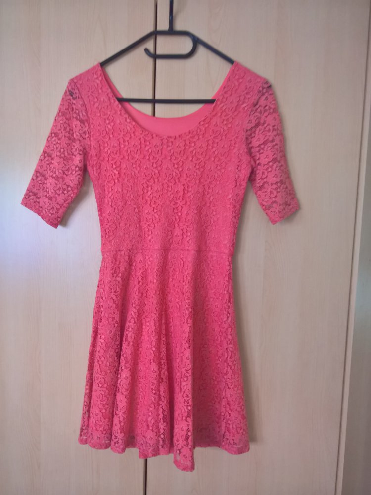 Spitzenkleid Gr. 36 koralle
