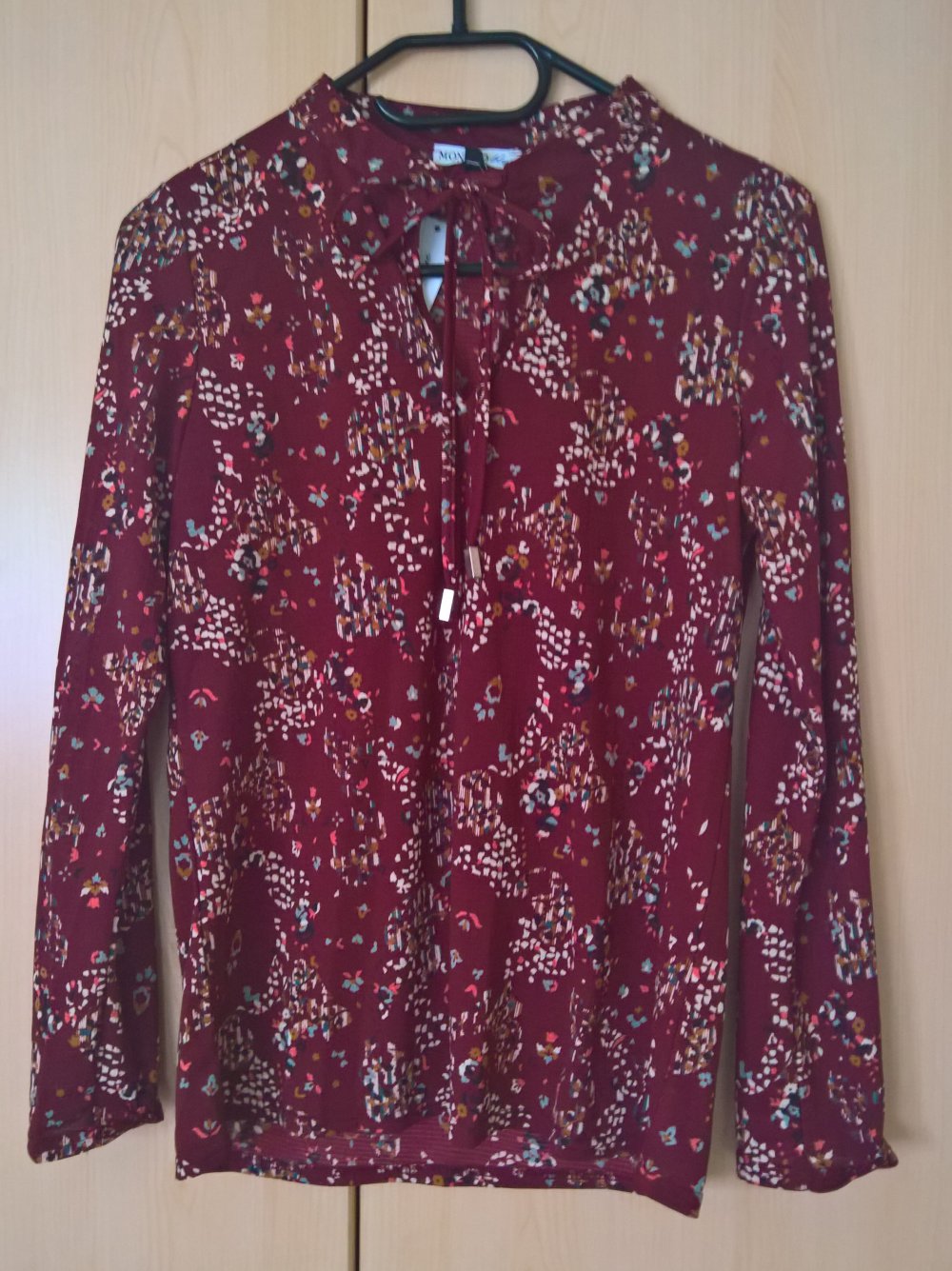 neue Bluse bordeaux mit Muster Gr. 34 (hoher Neupreis!)