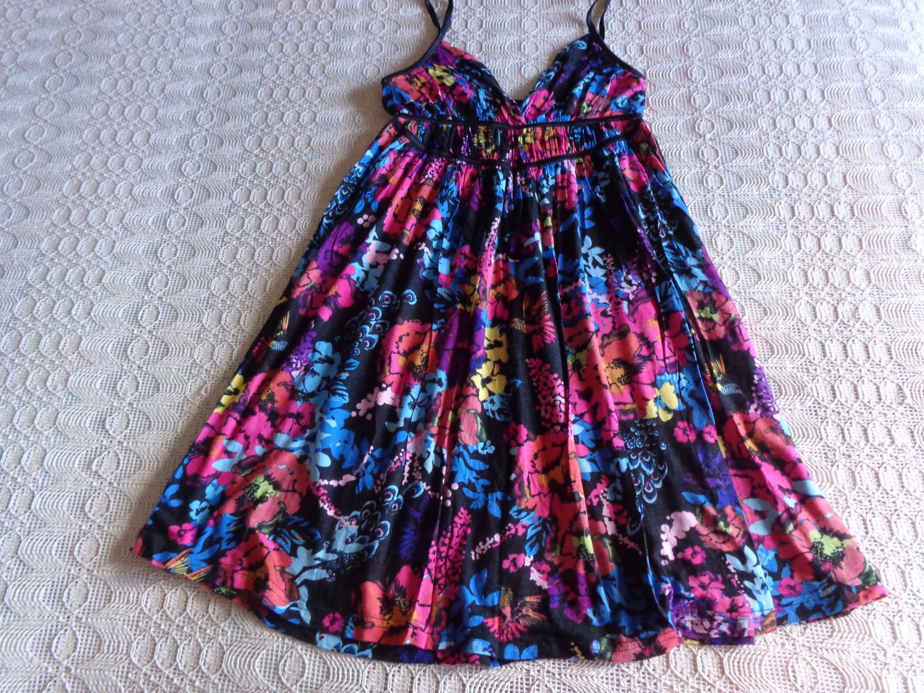 Vintage - Top, Trägerhemd, Gr. 34 bzw. ca. Gr. XS, schwarz/bunt, Blumenmuster, H&M devided