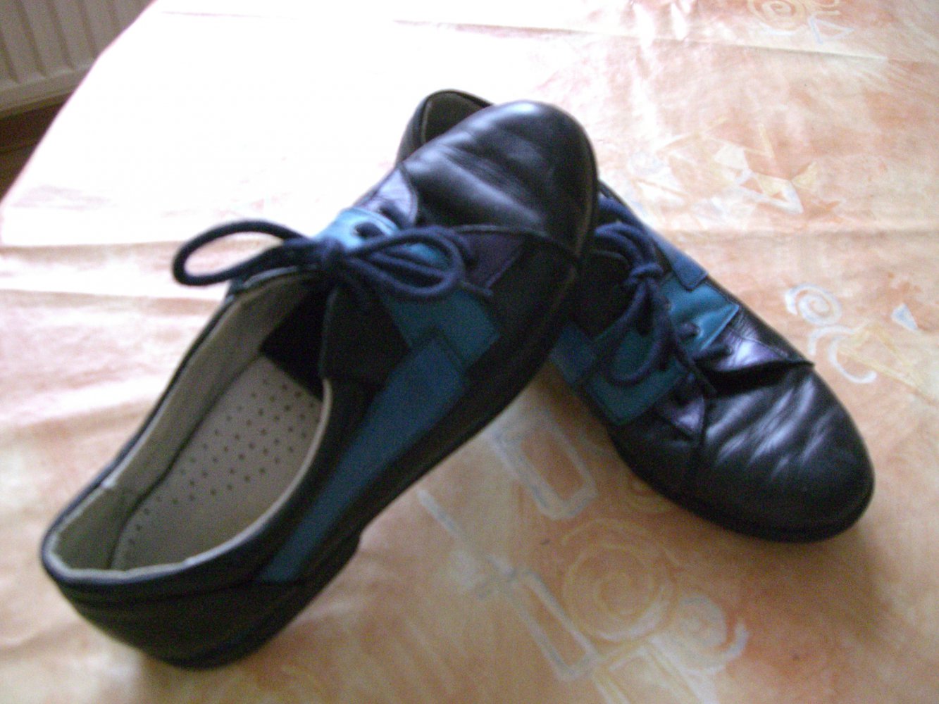 #Kinderschuhe Mädchenschuhe Gr. 36, Halbschuhe, Fußbett, Leder 