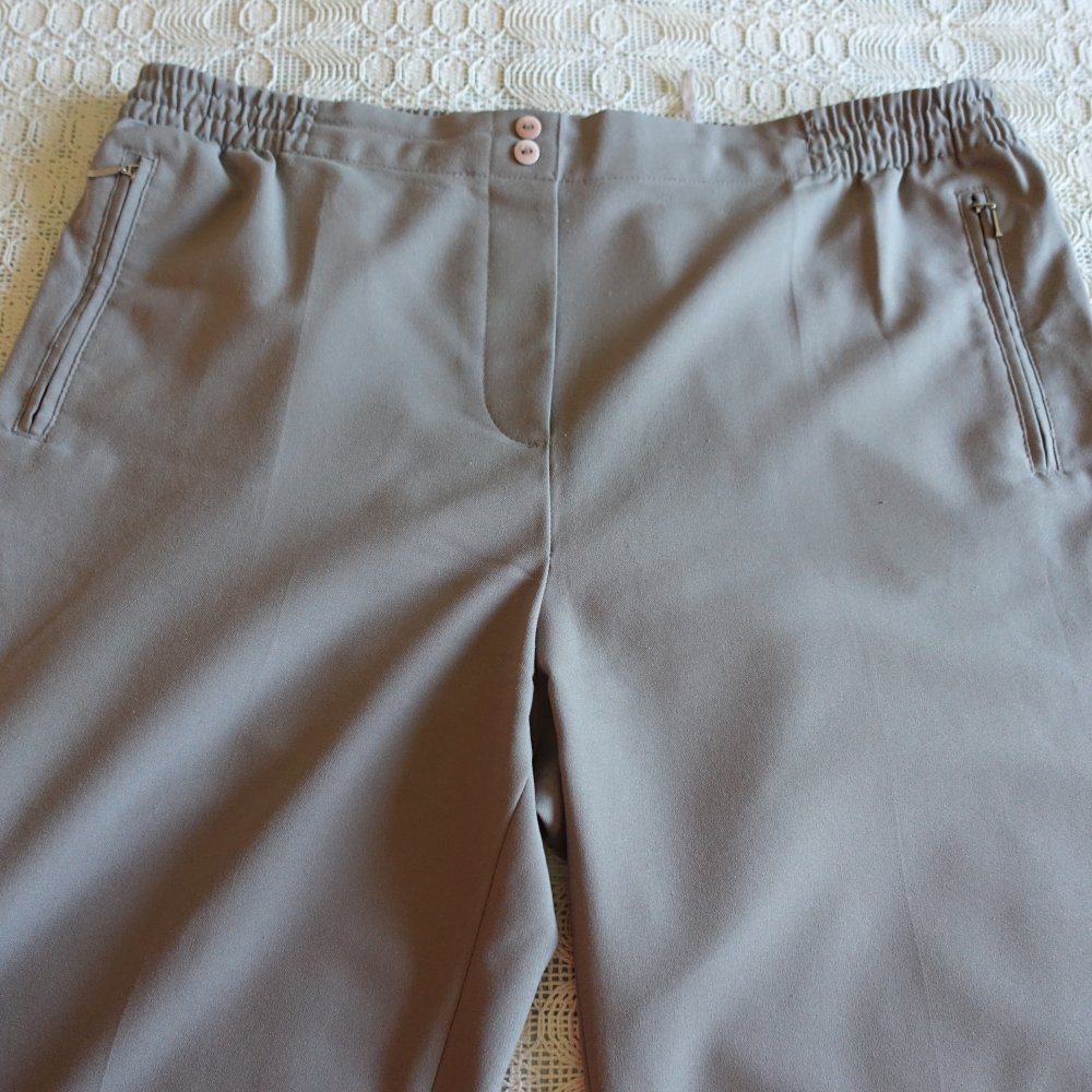 Damenhose, Hose, Schlupfhose, Stoffhose, ca. Gr. 44/46, grau