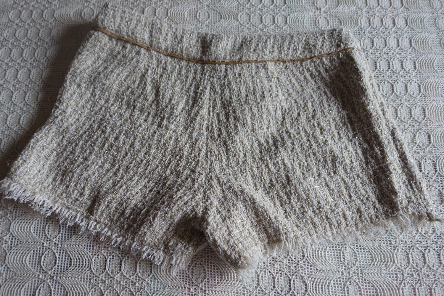 Vintage - Hotpants, Shorts, kurze Hose, ecru/gold, Gr. 38 bzw. ca. Gr. M, Promod