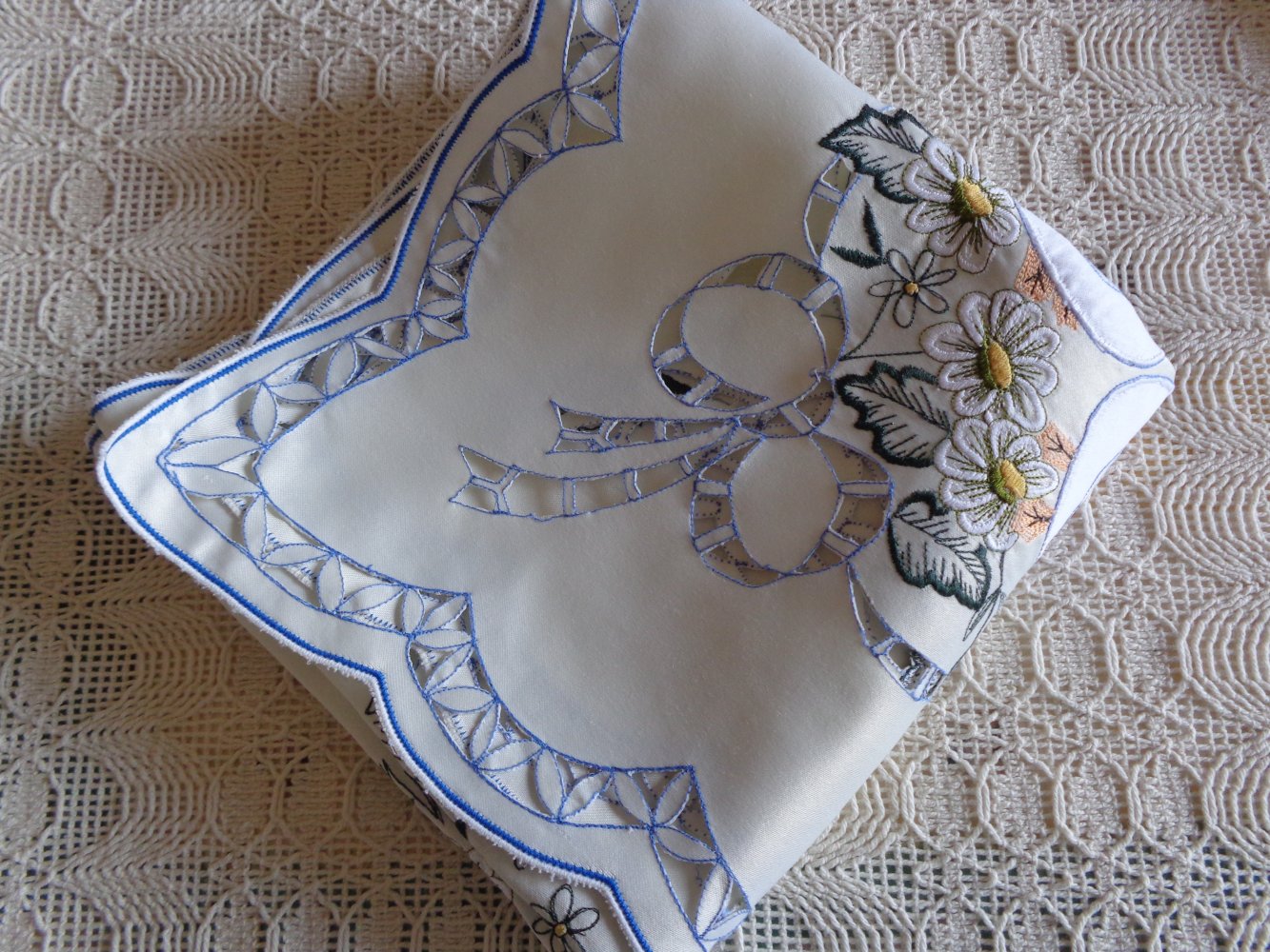 Tischleinen - Decke, Mitteldecke, Tischdecke, ca. 86 x 86 cm, jede Decke 10 Euro