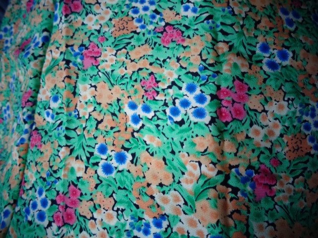 Kleid, Sommerkleid, ca. Gr. XXS bzw. ca. Gr. 32/34, oder Mädchen ca. Gr. 164, geblümt