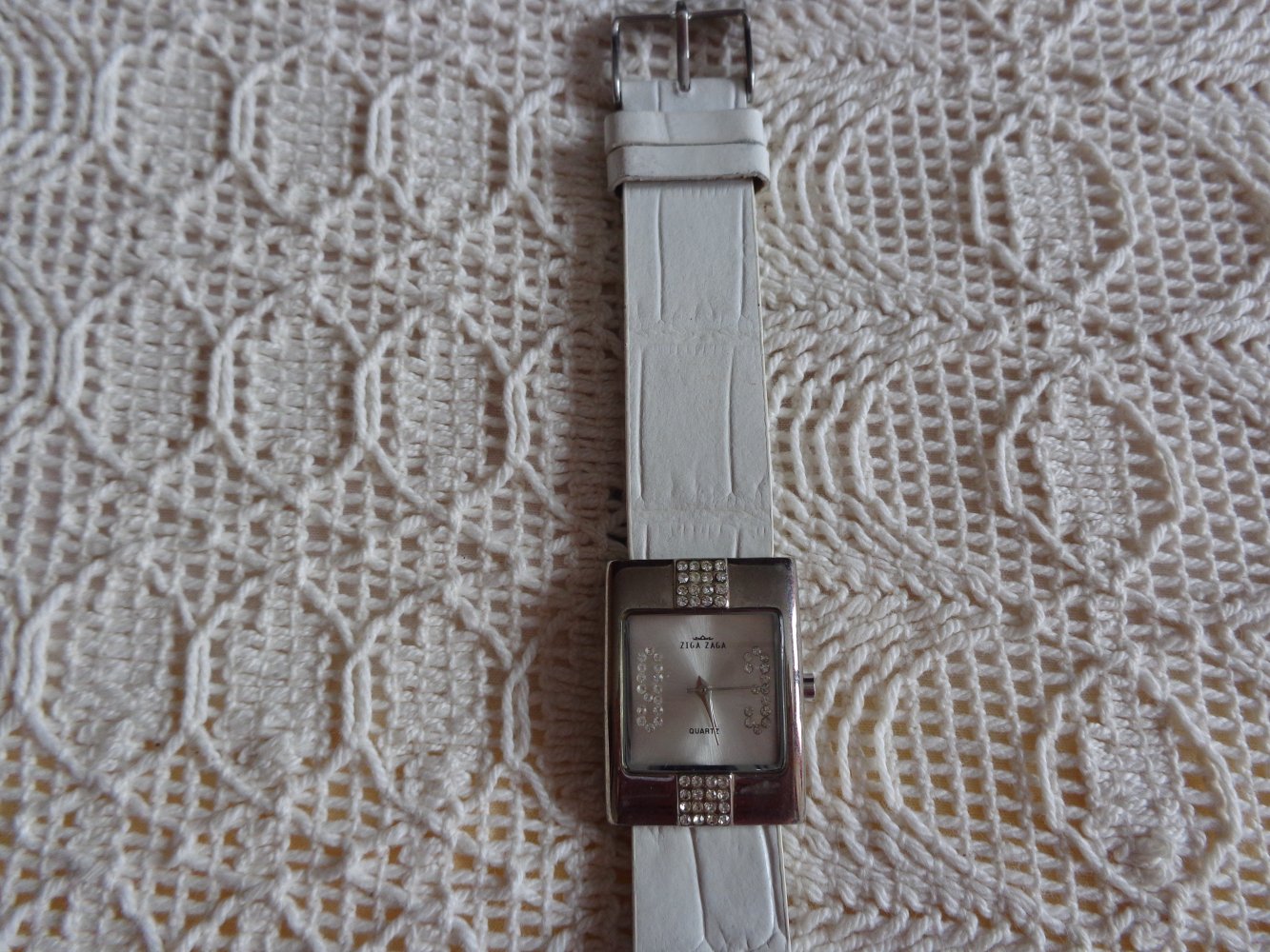 #Uhr, Armbanduhr, silberfarben, Modeschmuck-Uhr, Damen, Leder-Armband weiß