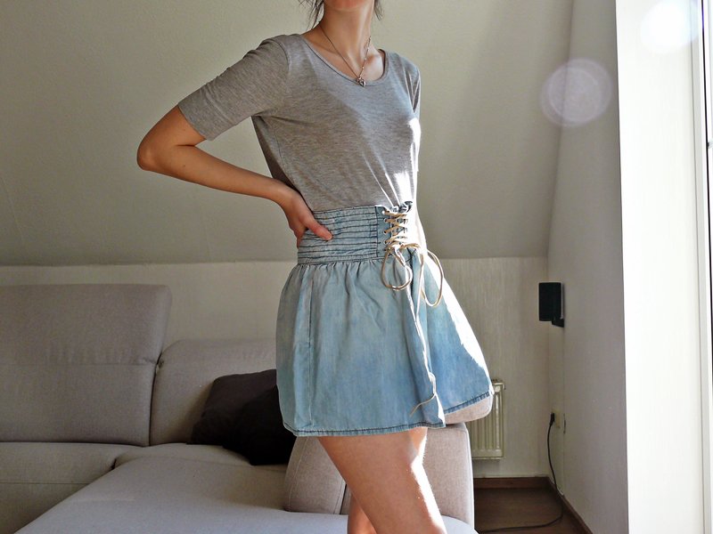 Ausgestellter Jeansrock mit Schnürung | Fishbone