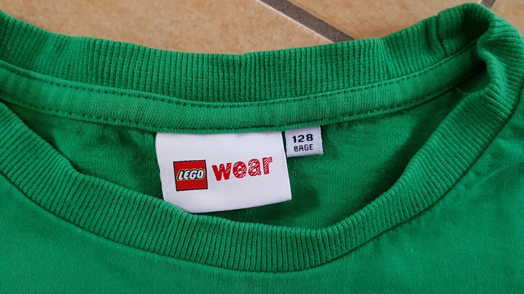 grünes Langarmshirt Gr. 128 Lego Wear 