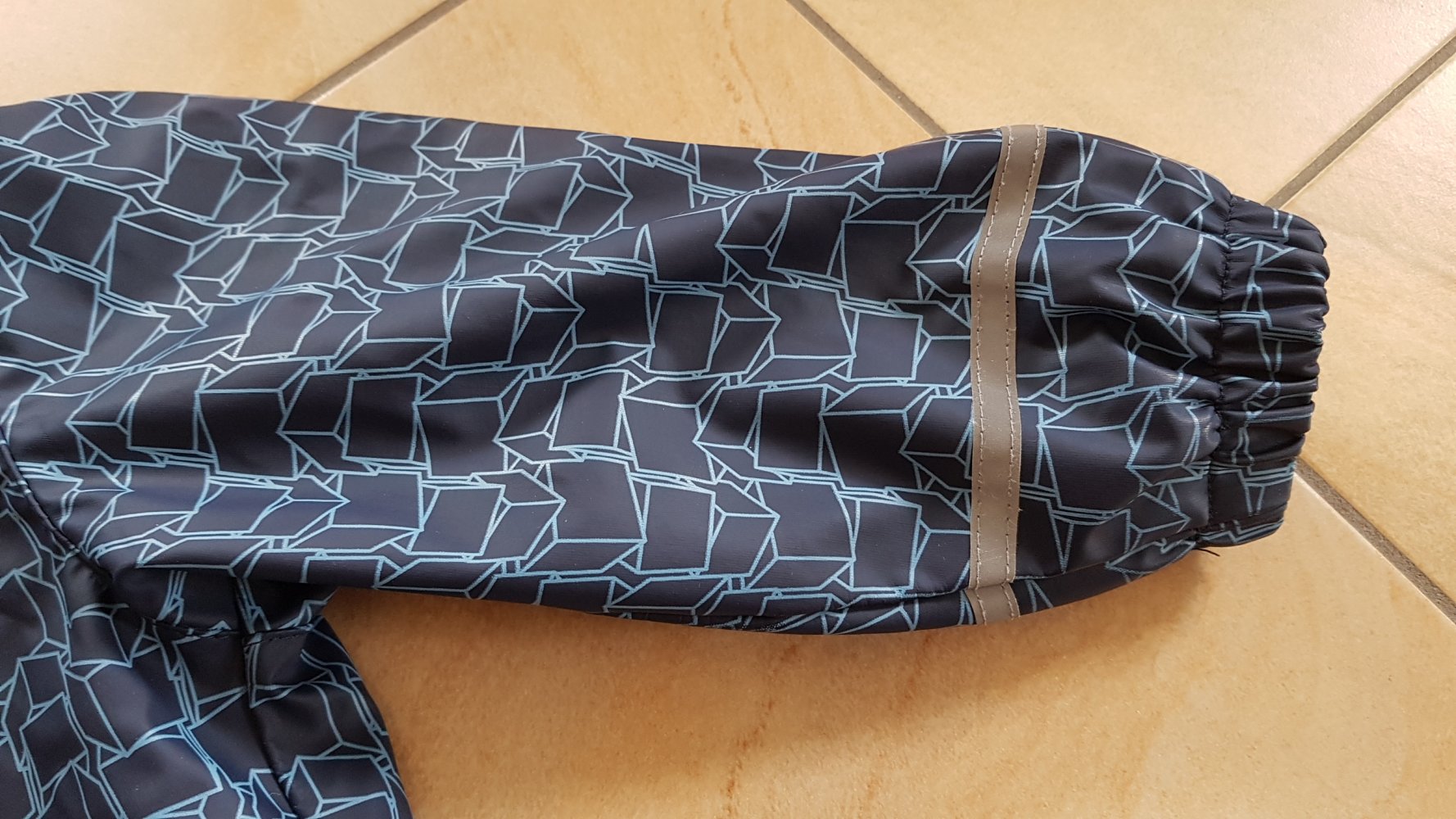 Regenjacke Gr. 104/110 von x-Mail