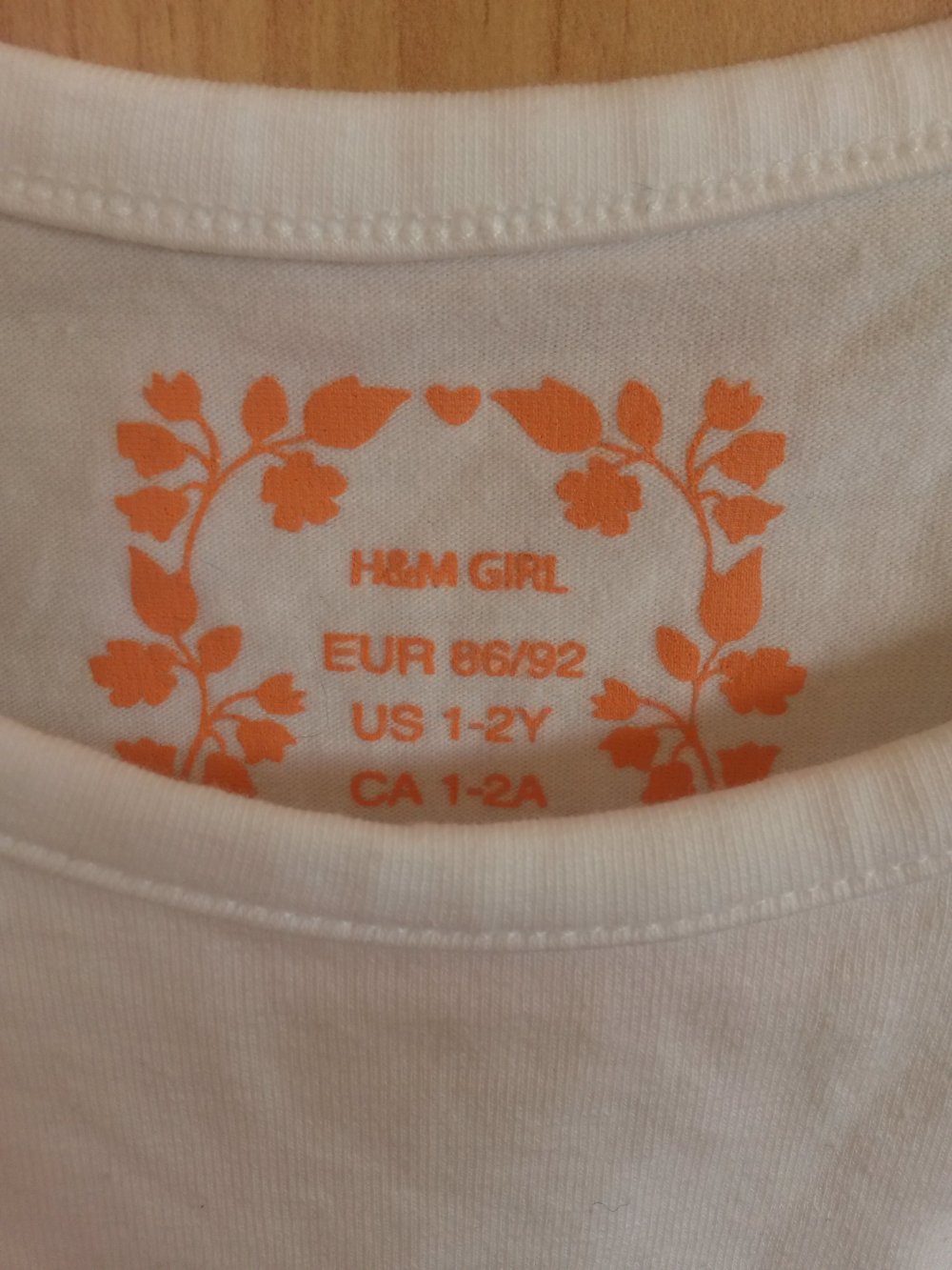weißes Top in Gr. 86/92 von H&M