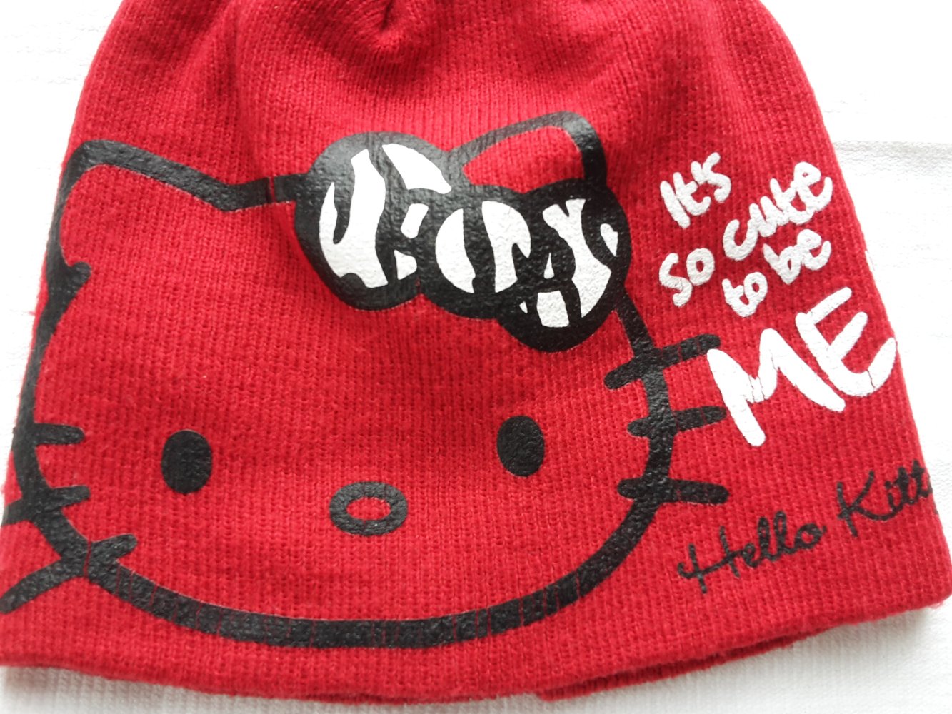 rote Hello Kitty Mütze in Gr. 54