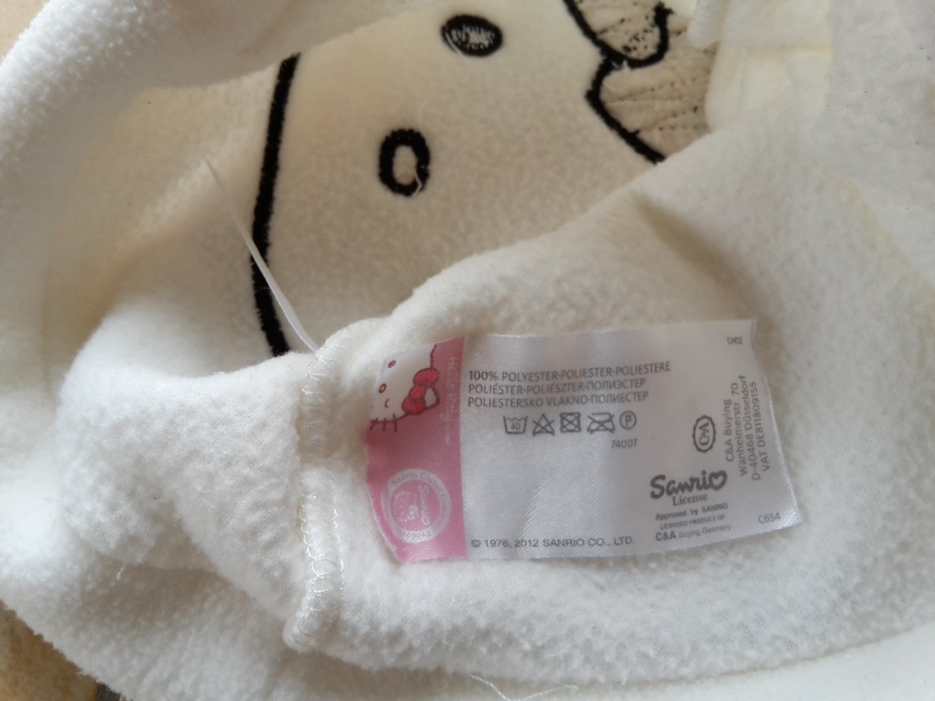 weiße Fleecemütze Hello Kitty in Gr. 52-54 von C&A
