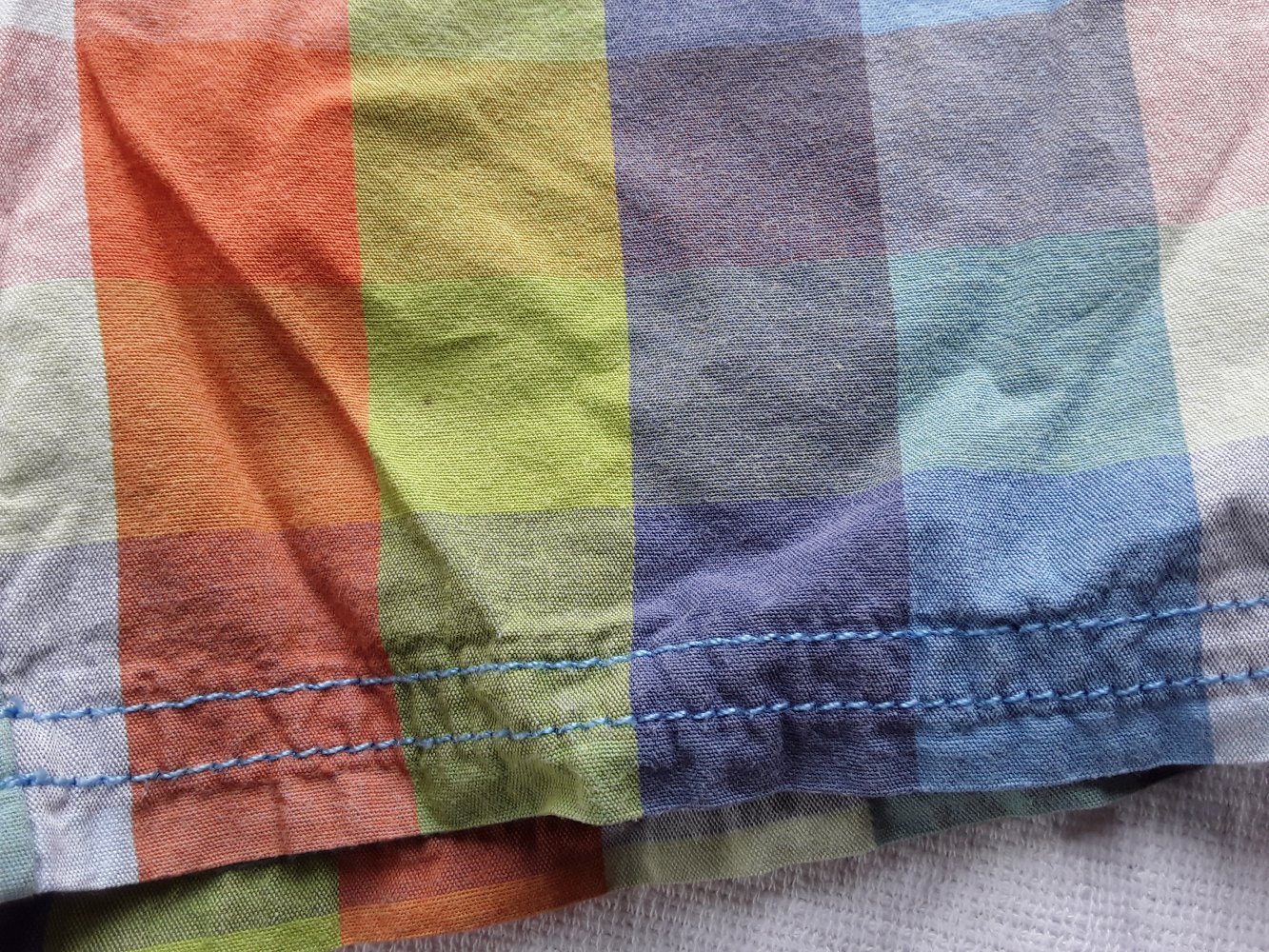 kurze, karierte Hose / Shorts in Gr. 86 von Liegelind