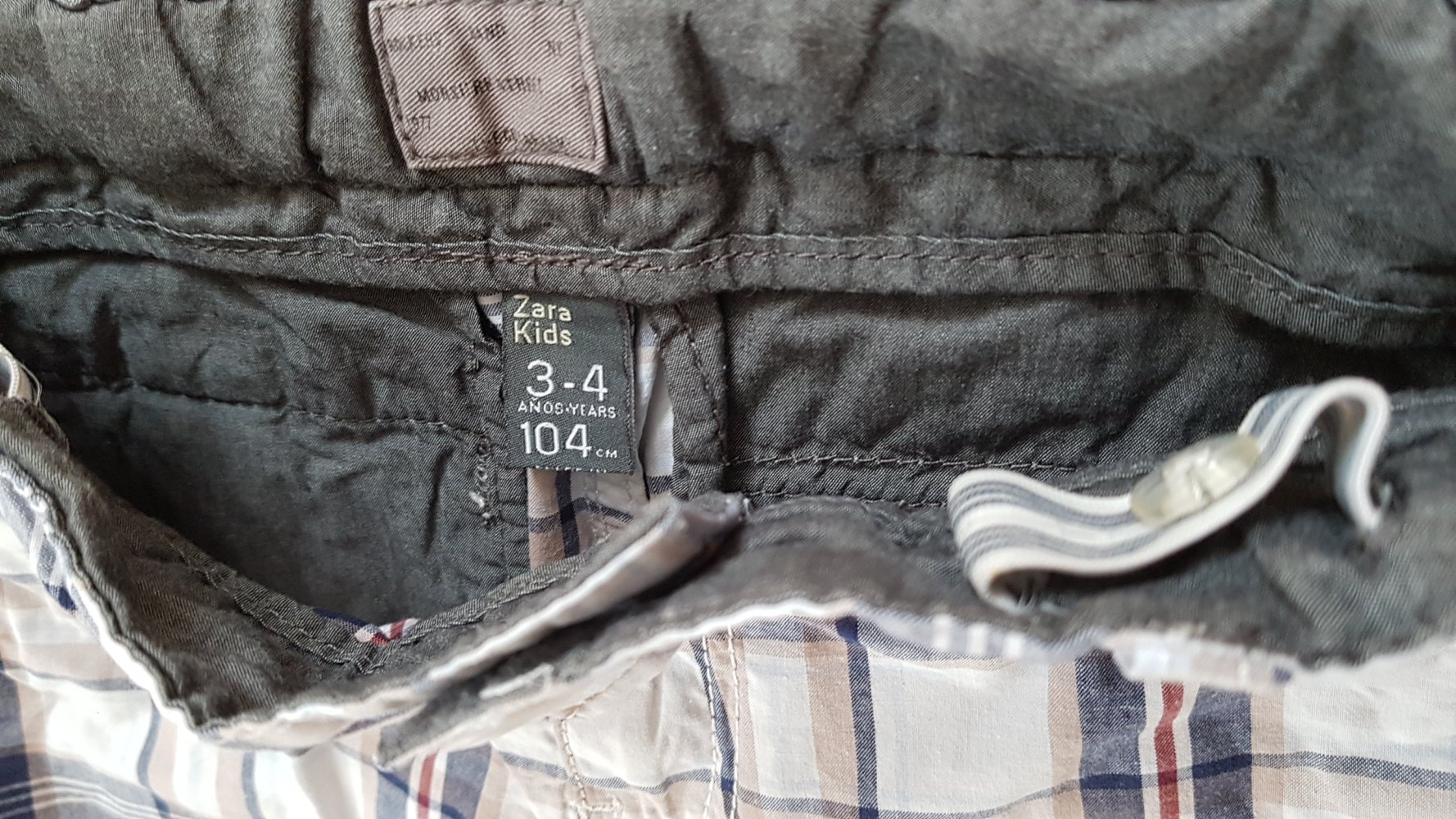 karierte Shorts Gr. 104 zara