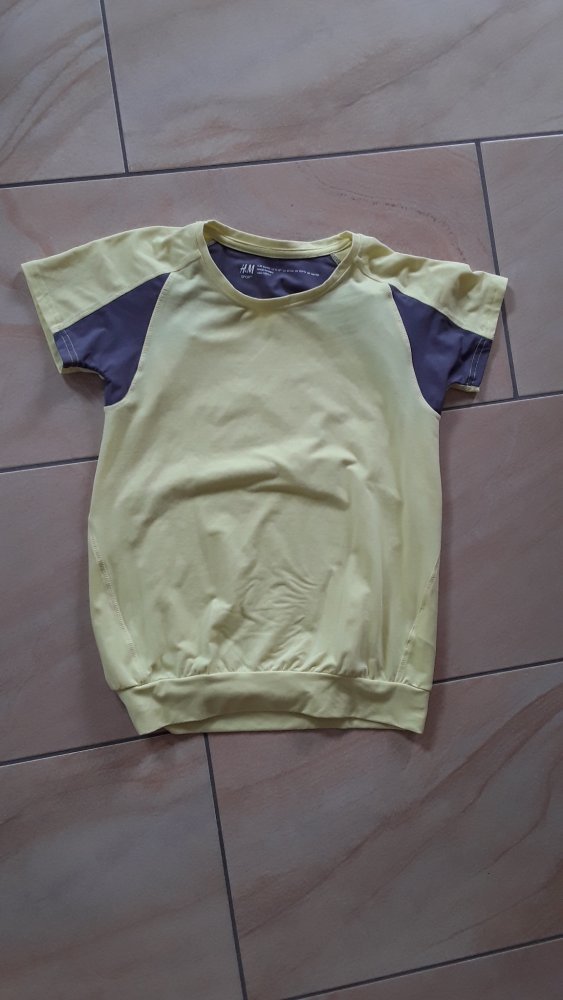 gelbes Sport-T-Shirt Gr. 146/152 von H&M