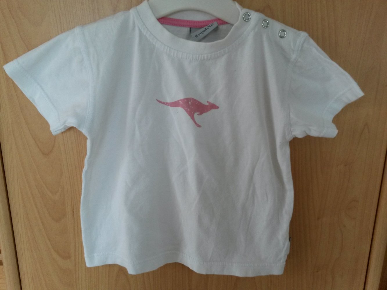 weißes T-Shirt in Gr. 86 von KangaRoos