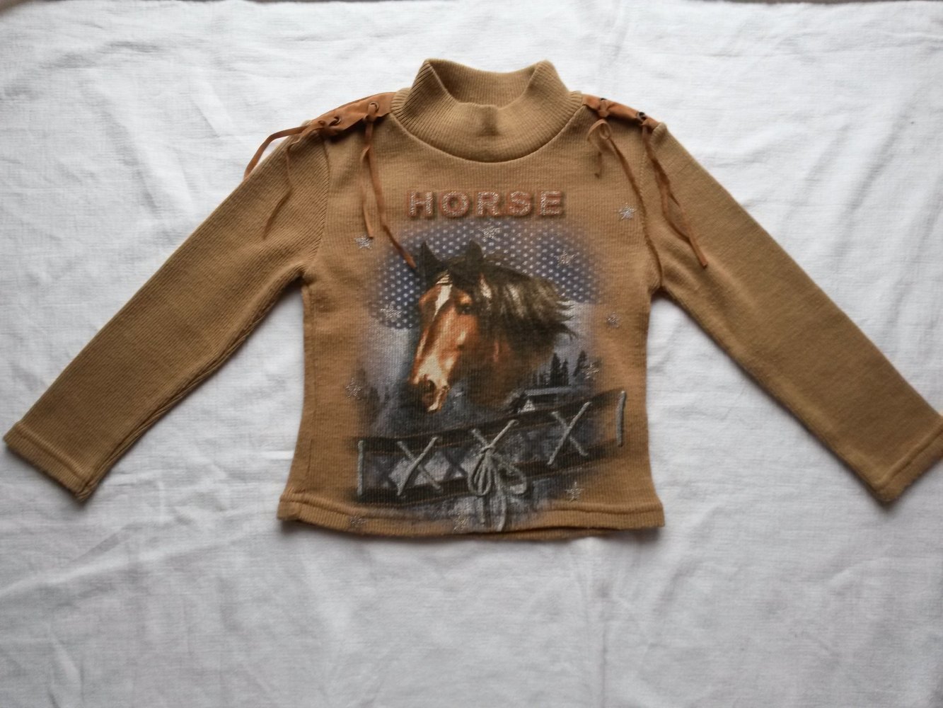 schöner Pullover mit Pferdemotiv in Gr. 98