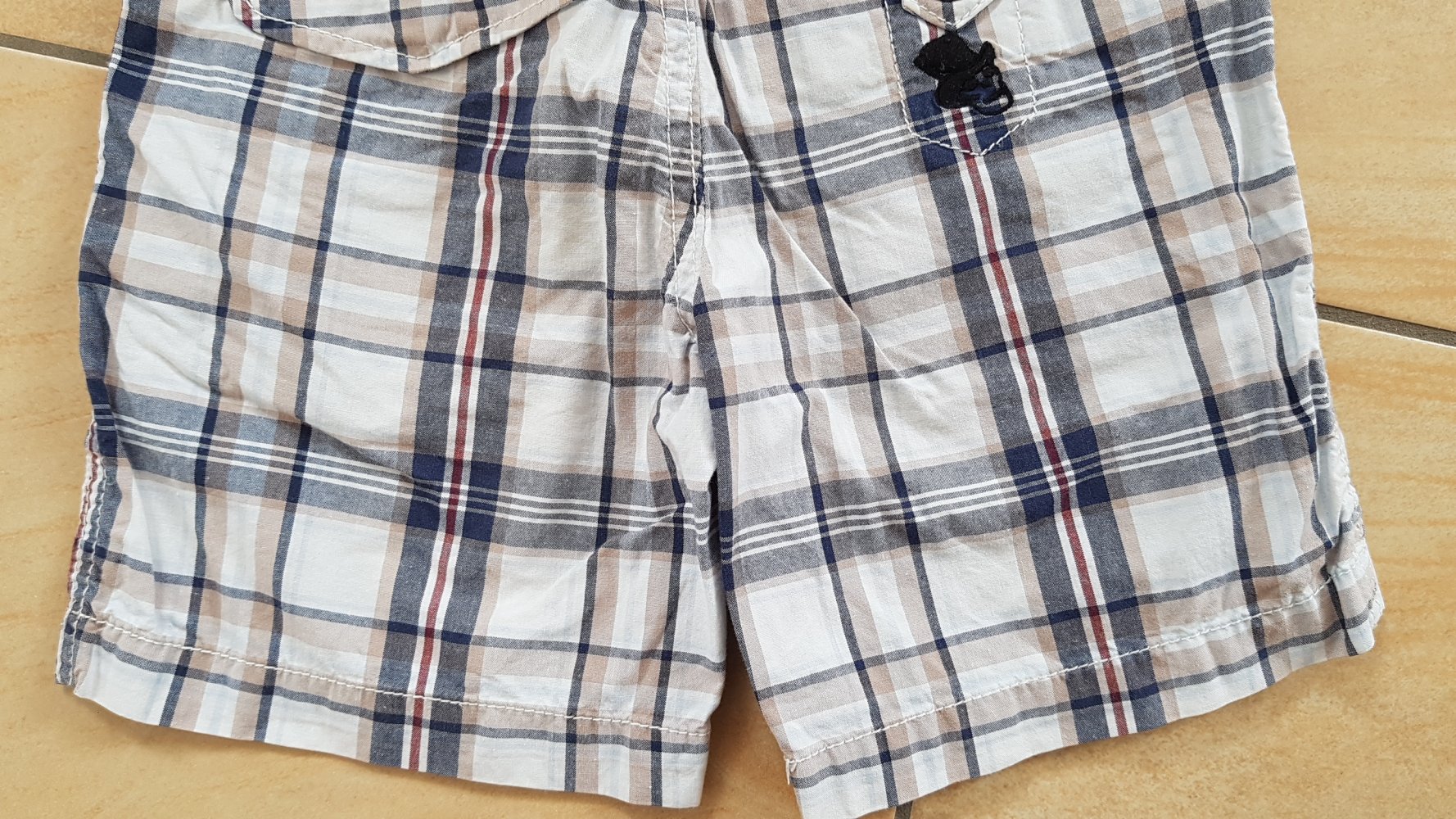 karierte Shorts Gr. 104 zara