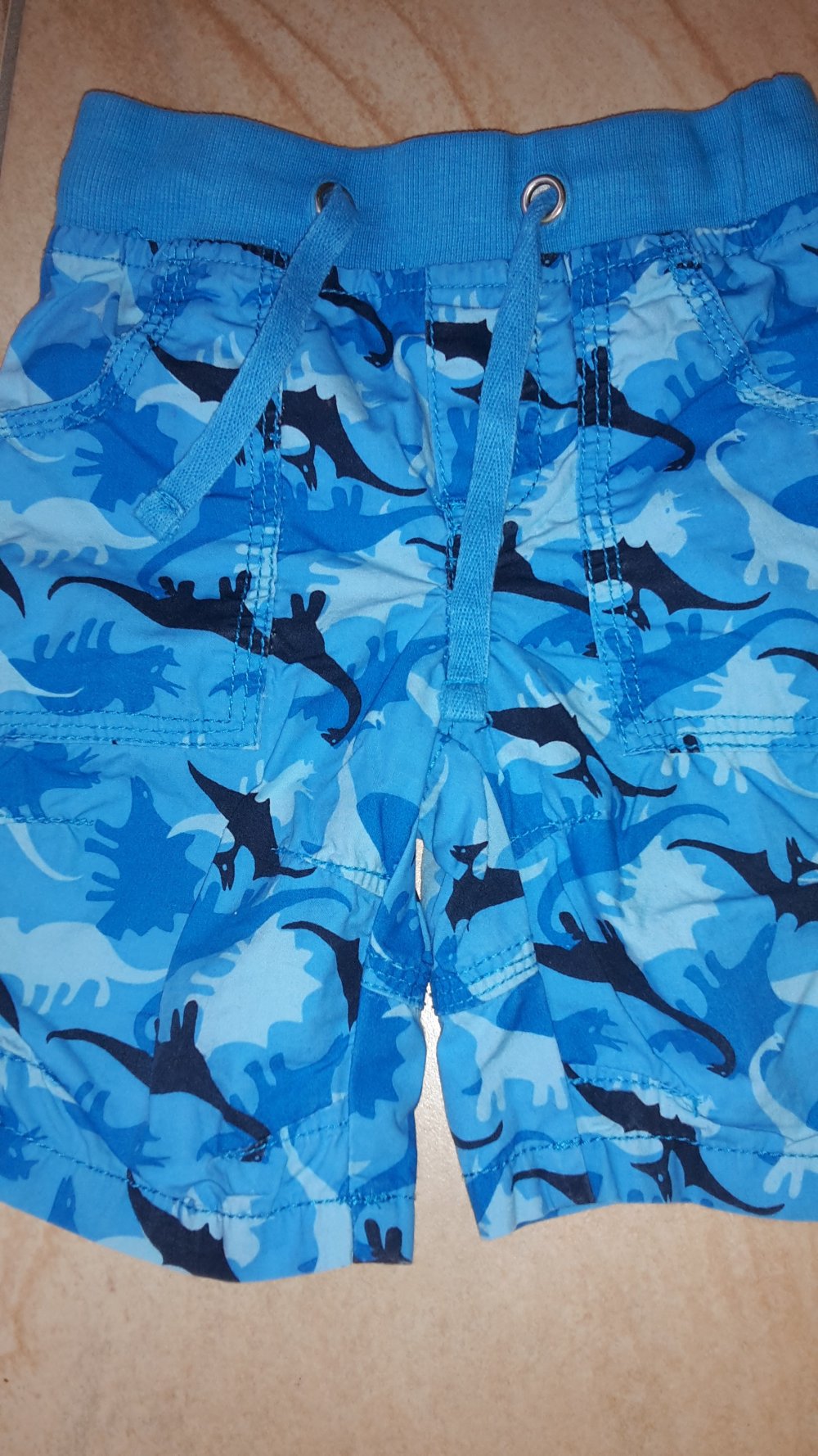 kurze Shorts in Gr. 62/68 von Papagino