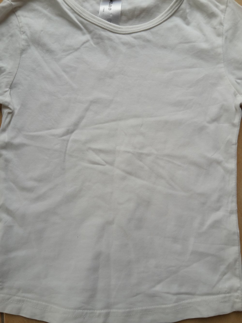weißes LAShirt in Gr. 104 