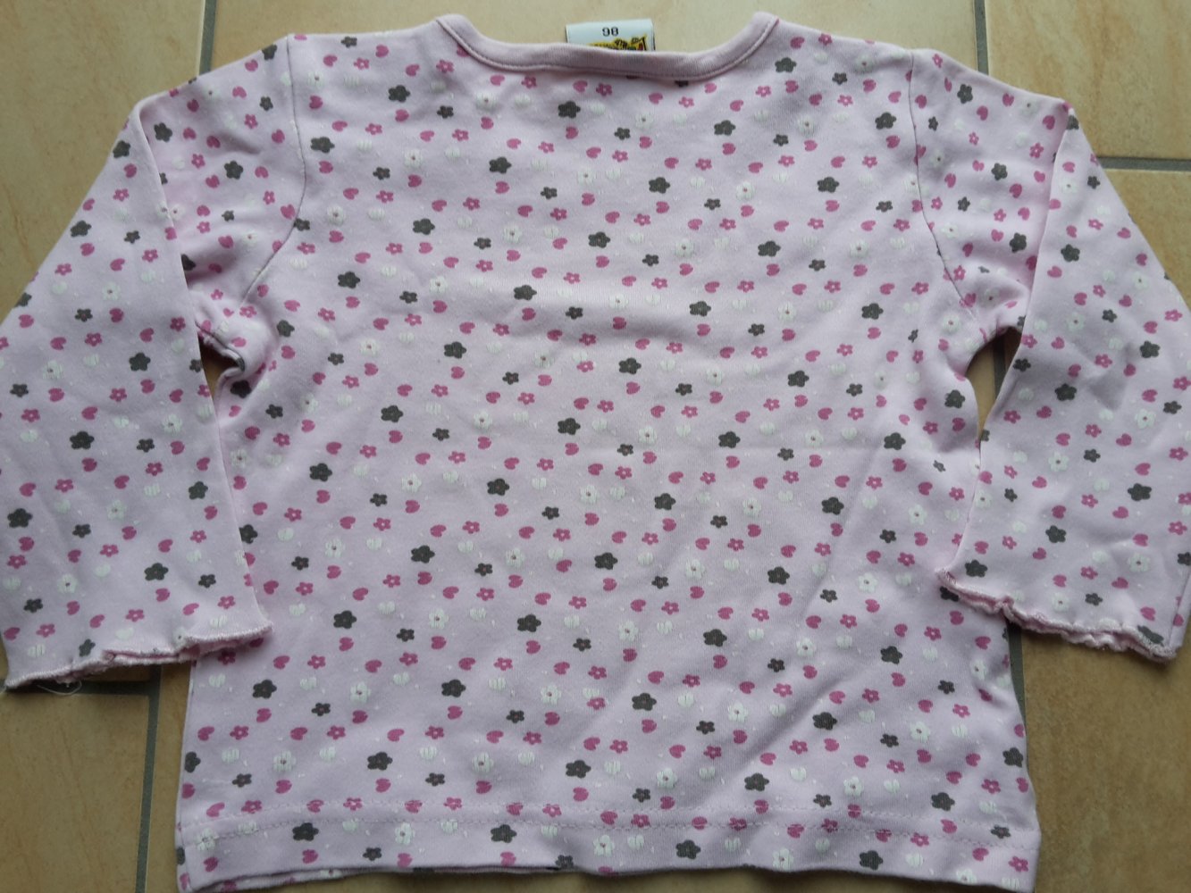 LAShirt mit Blumen in Gr. 86