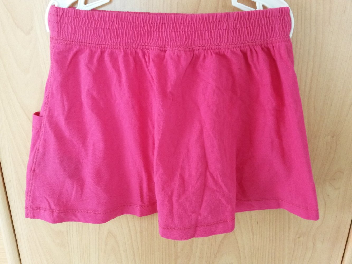 pinkfarbener Rock in Gr. 110 von H&M