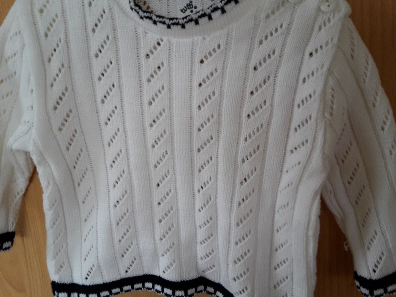 schöner Pullover in Gr. 80 von tutti mini