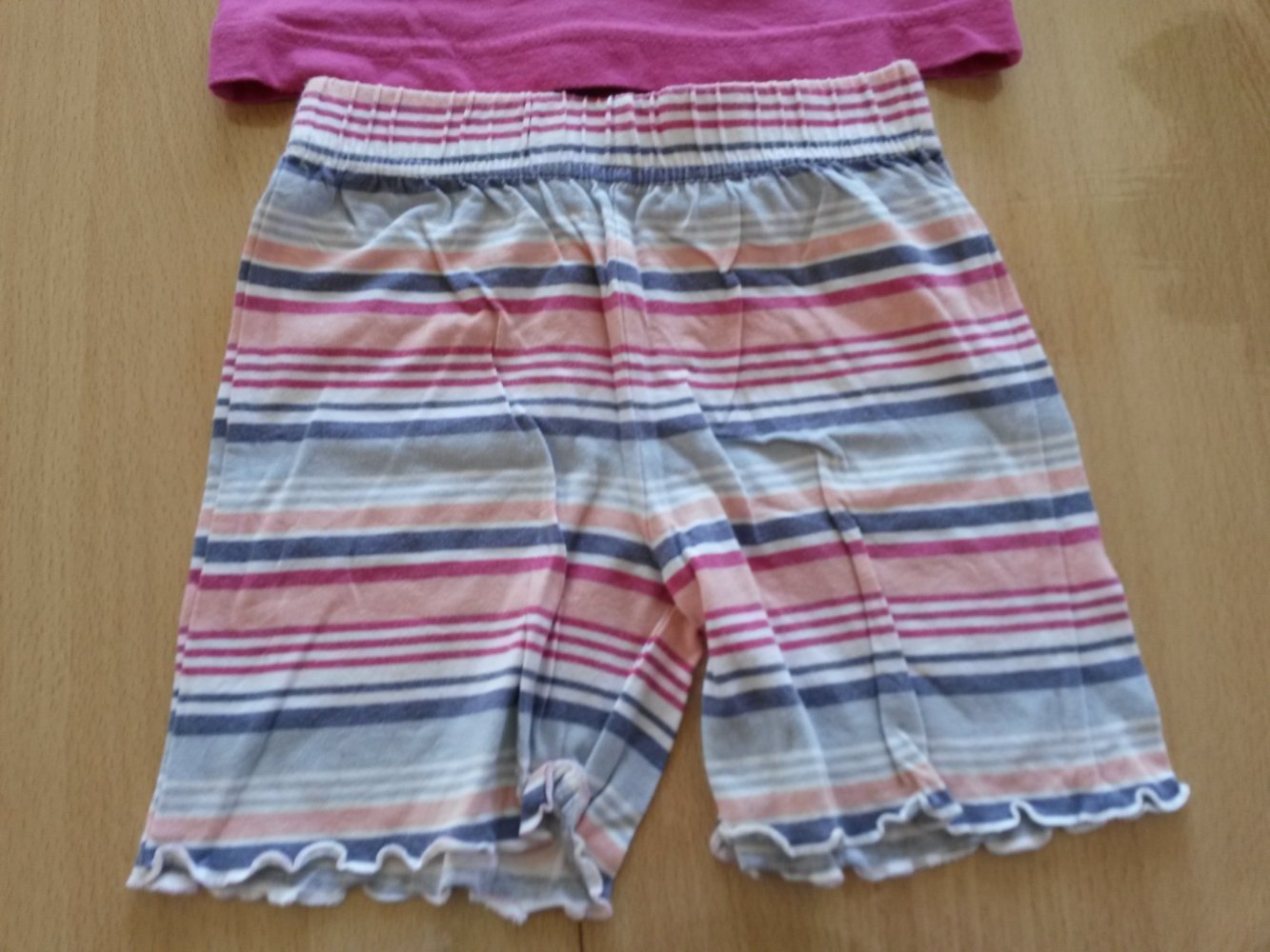 tolles Sommerset (Top und Shorts) in Gr. 80 von Bon prix