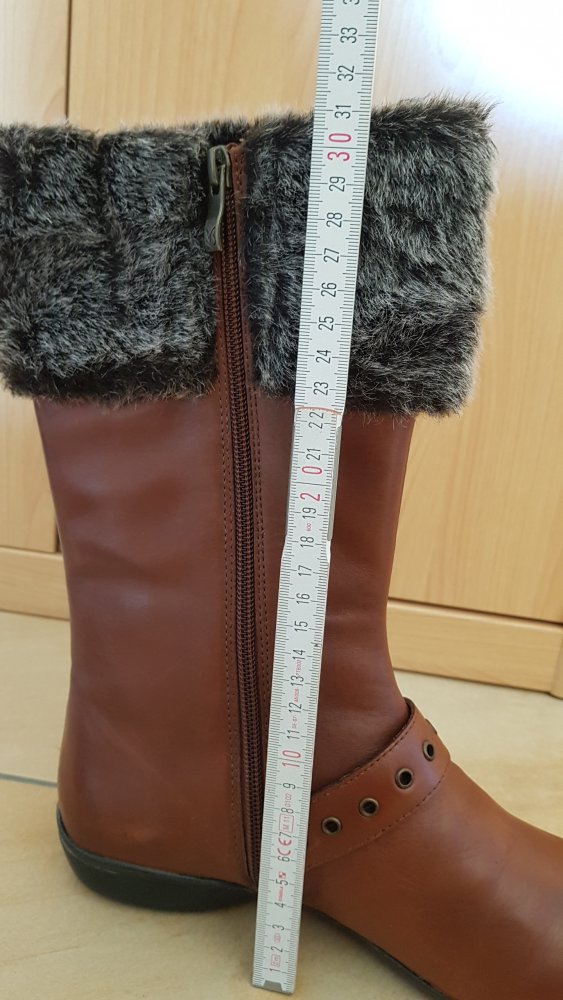 neue braune Stiefel Gr. 40 (6,5) von Caprice
