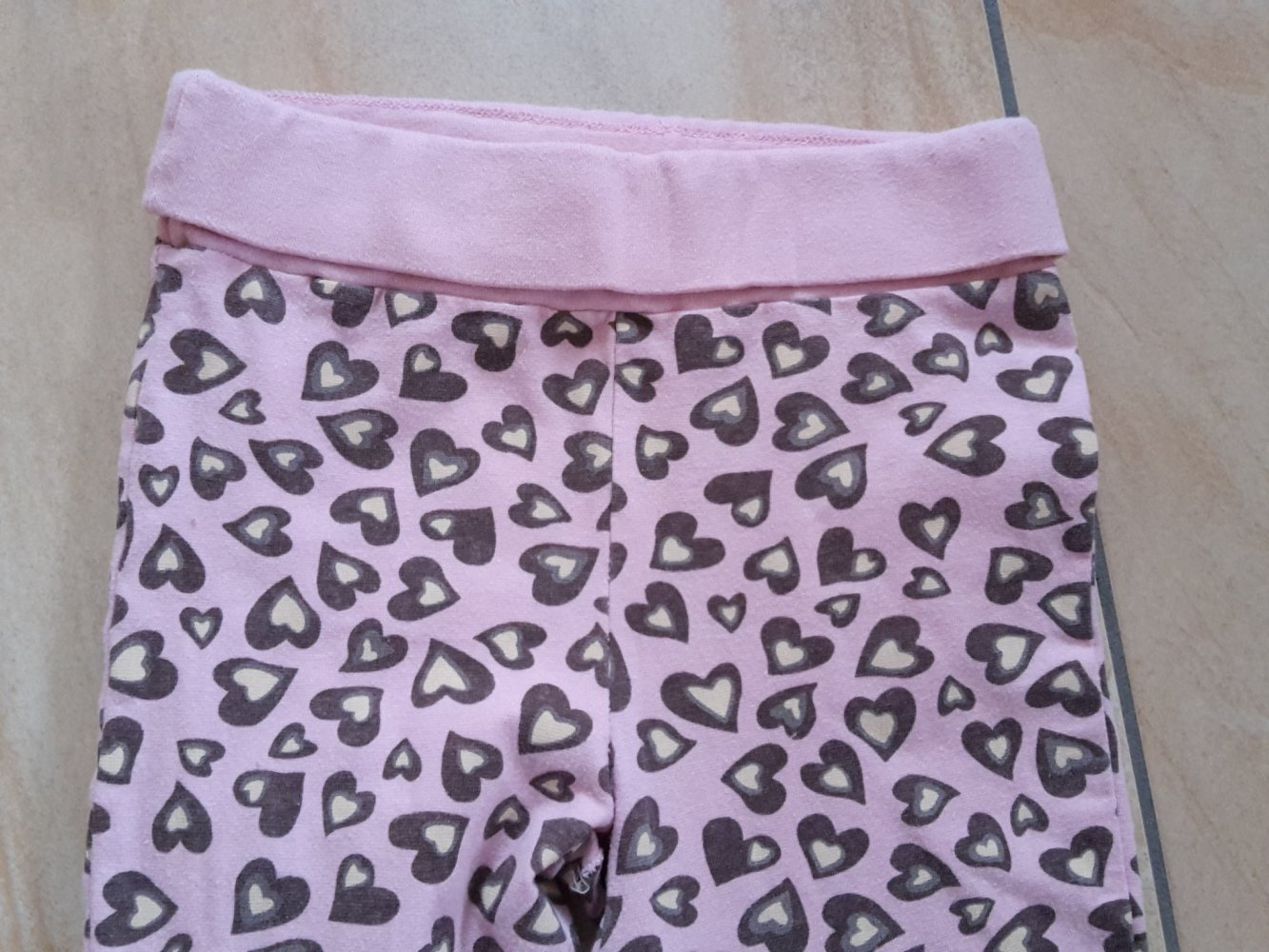 schöne Jogginghose/ Leggings in Gr. 110/116 Basic Line