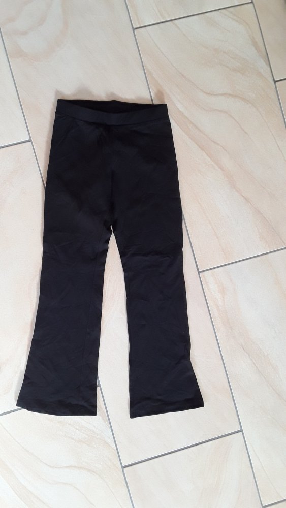 schwarze Hose / Leggings 134 von H&M kaum getragen
