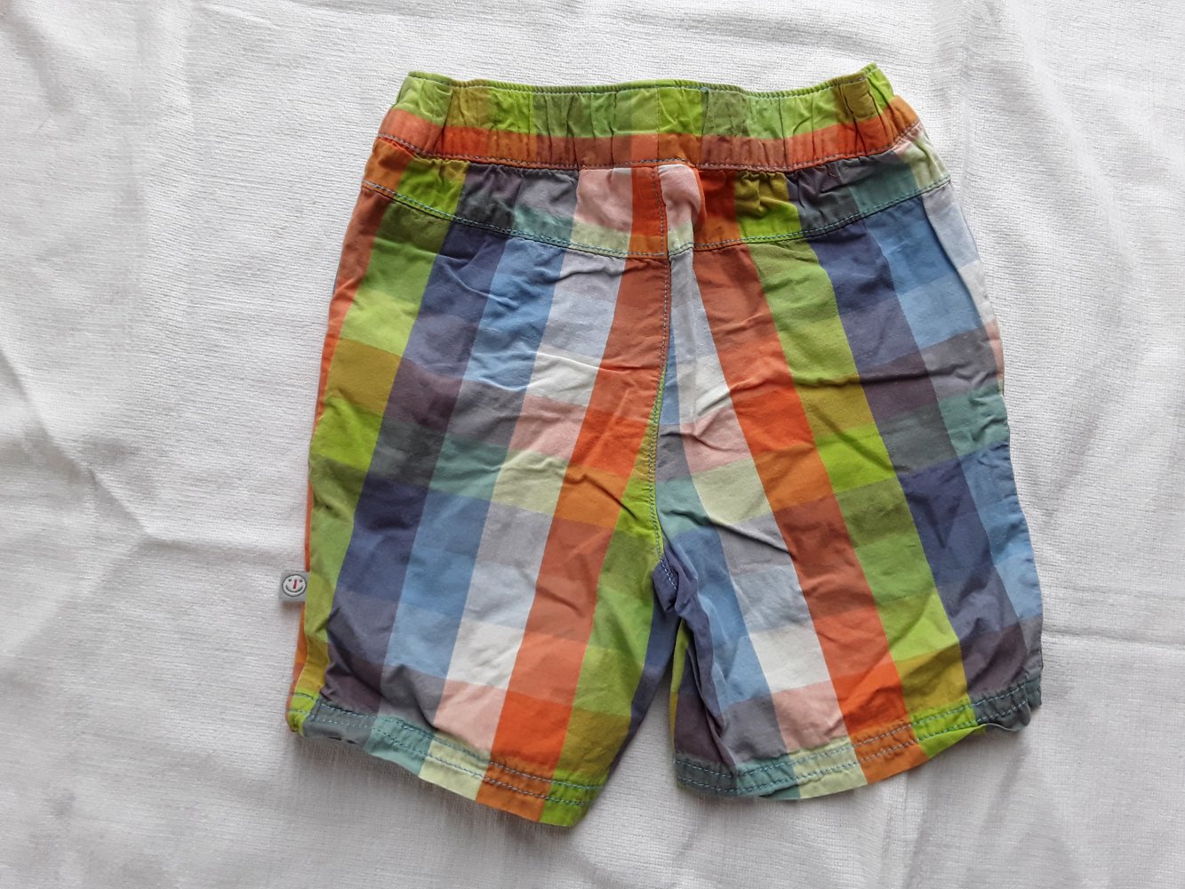 kurze, karierte Hose / Shorts in Gr. 86 von Liegelind