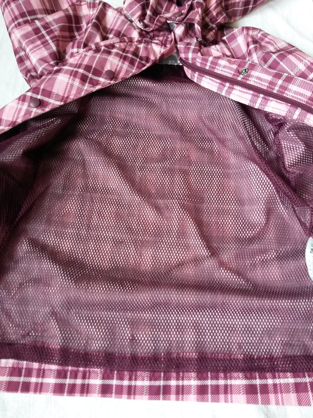 dünne Regenjacke in Gr. 122/128 von crivit kaum getragen