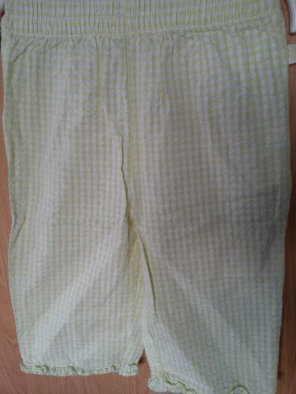 karierte Sommerhose in Gr. 74