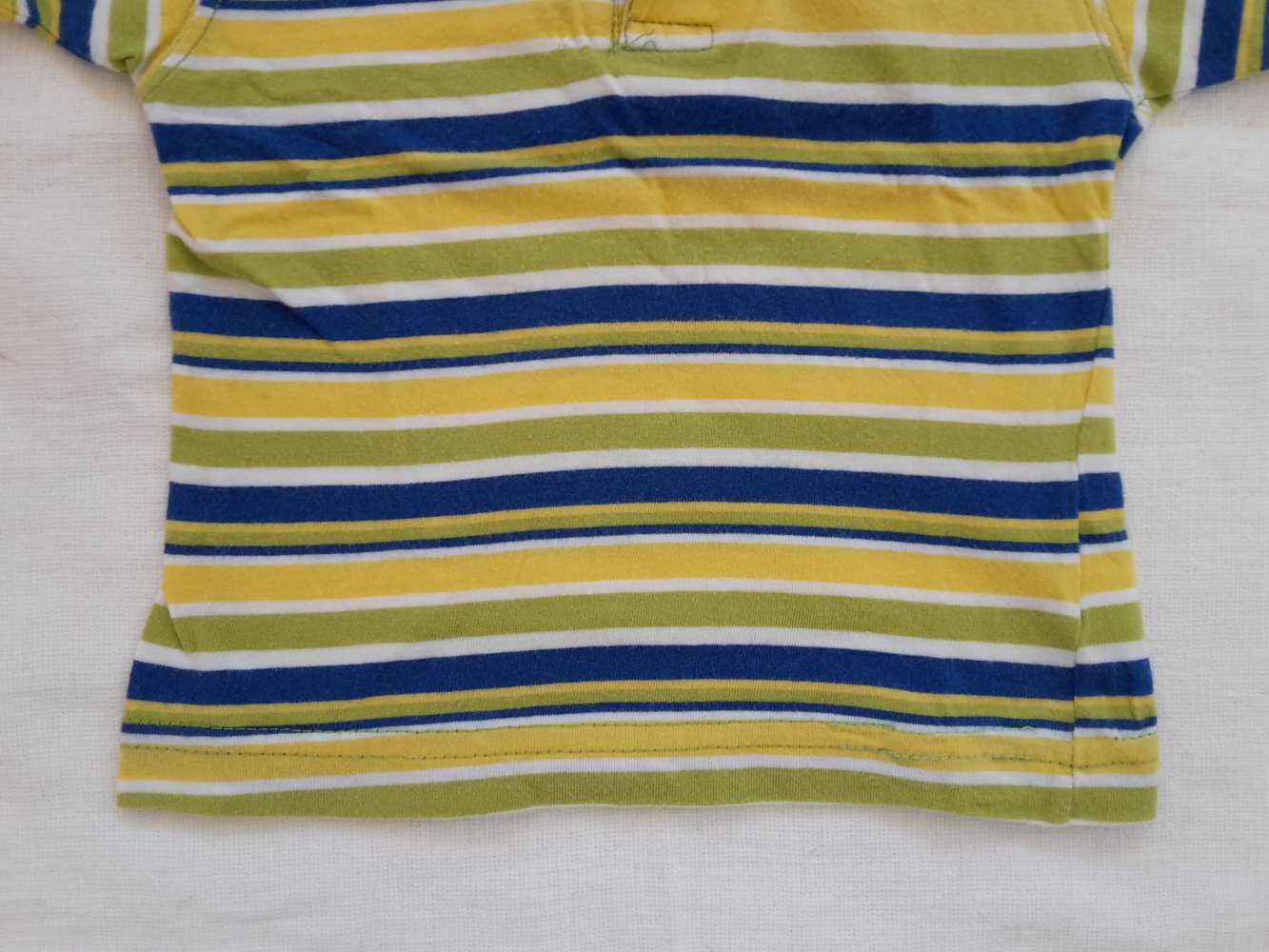 schönes gestreiftes Poloshirt in Gr. 74 von Fesh