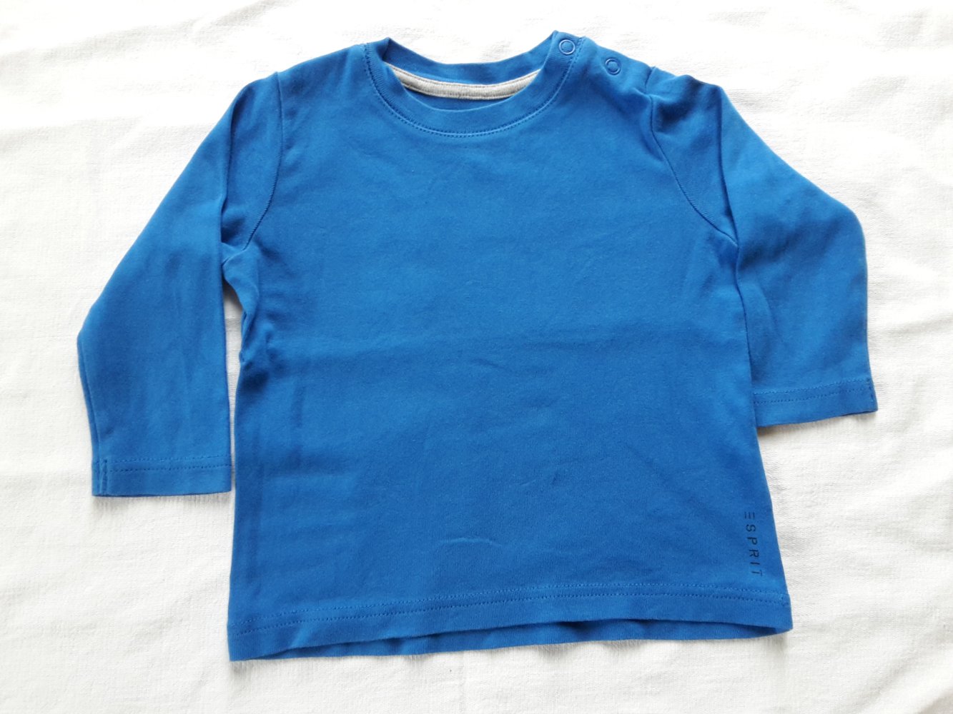 blaues Langarmshirt in Gr. 86 von Esprit