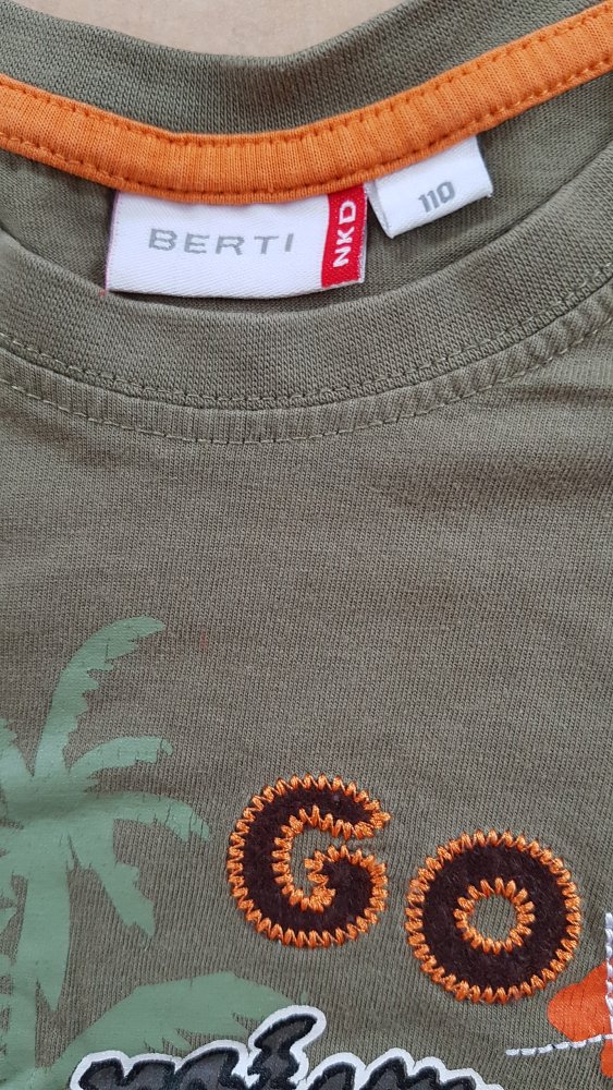 Achselshirt/ Top/ T-Shirt Gr. 110 berti