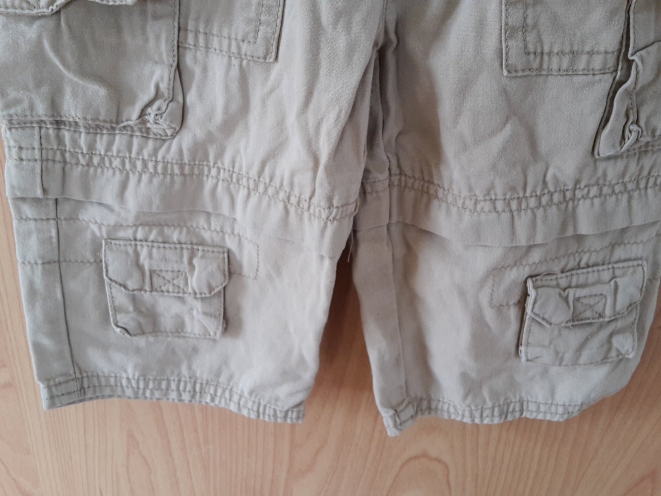 Hose / Stoffhose/ Cargohose in Gr. 74 von Babies Wear