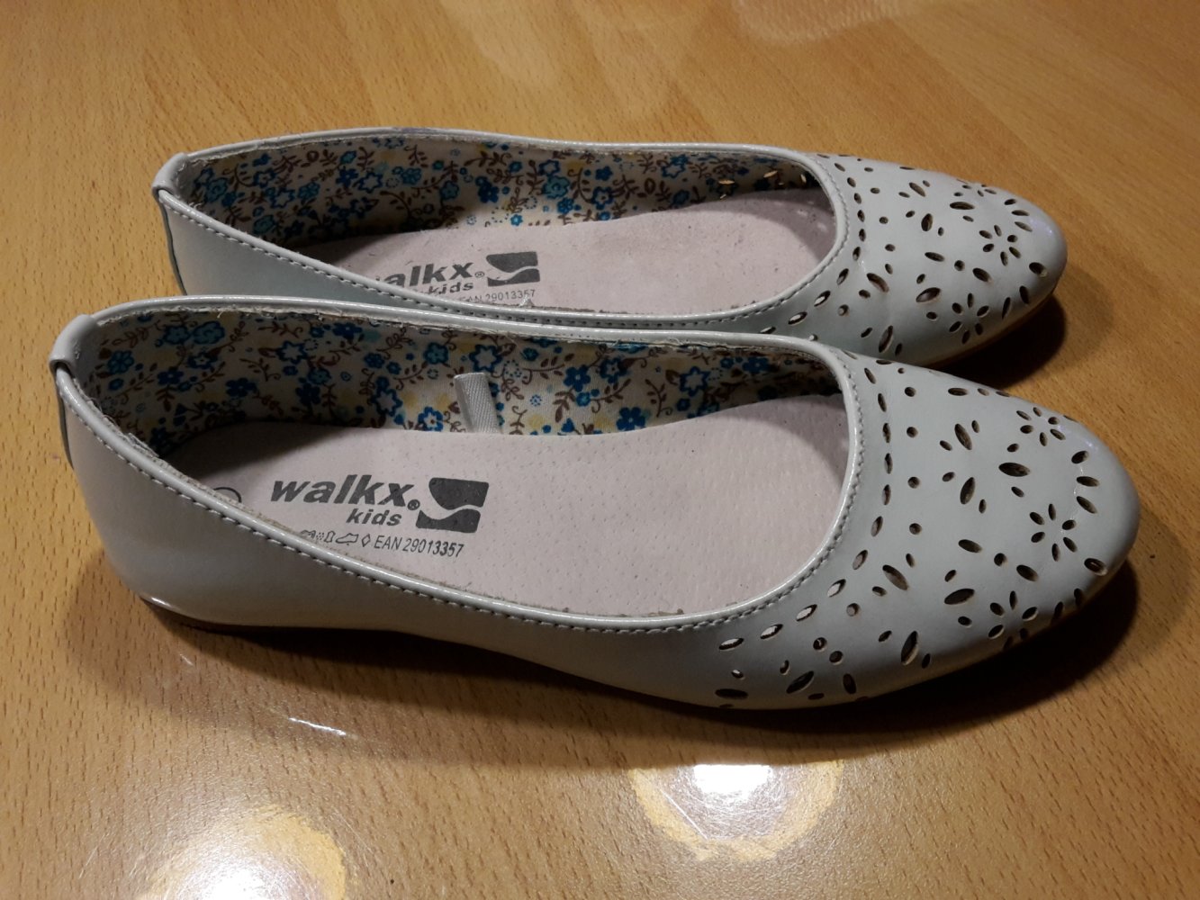 Ballerinas in Gr. 31 (helles mintgrün)