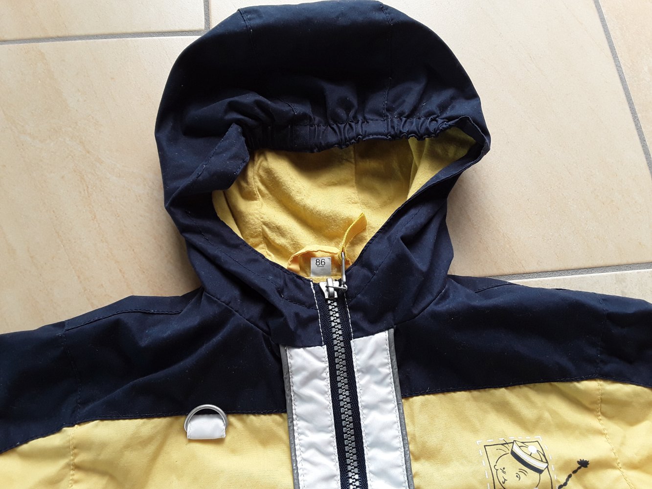 dünne Jacke in Gr. 86