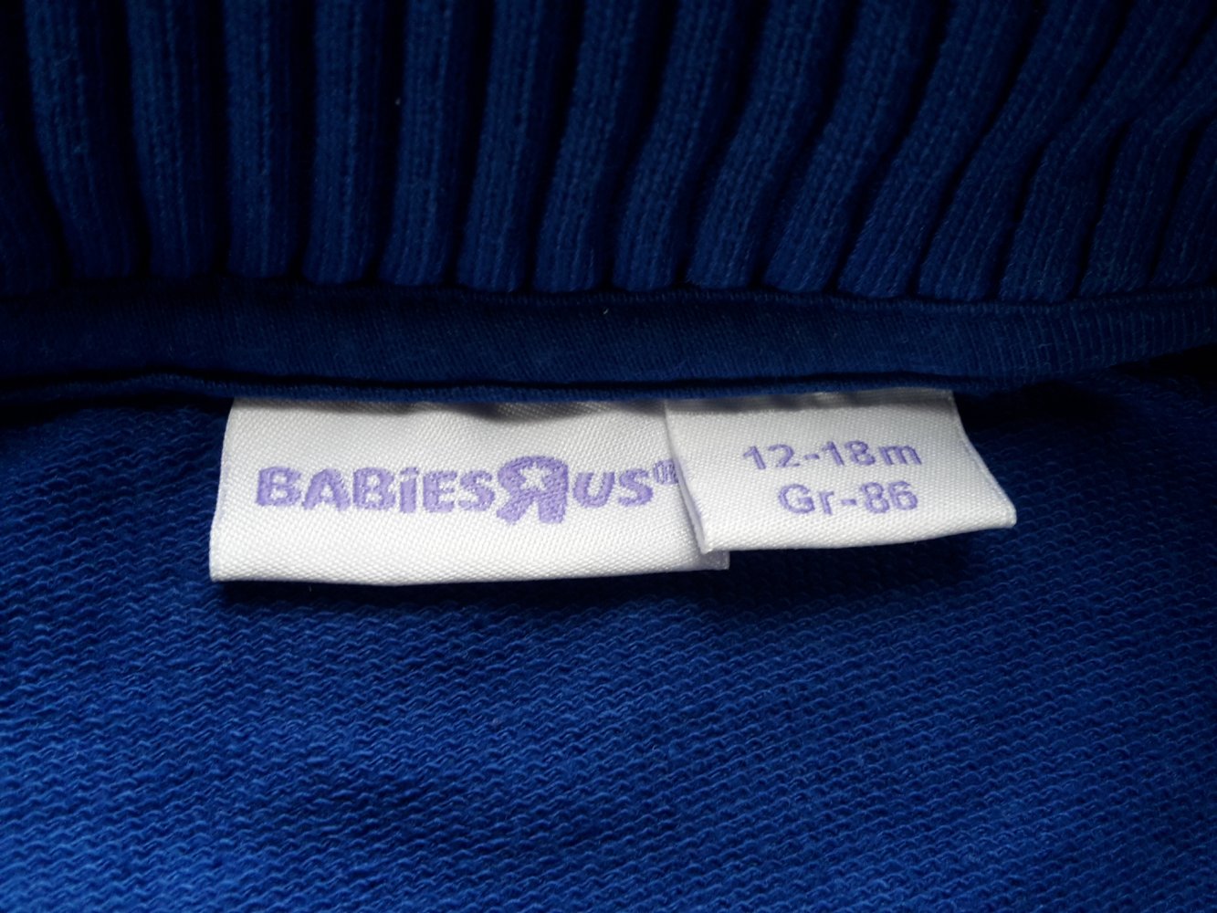 schöne Jacke / Sweatjacke / Cardigan in Gr. 86 v. Babies`R Us