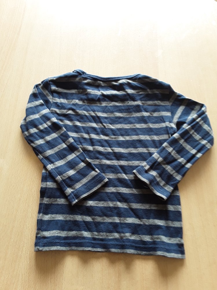 dunkelblau-grau gestreiftes Langarmshirt in Gr. 92 von H&M