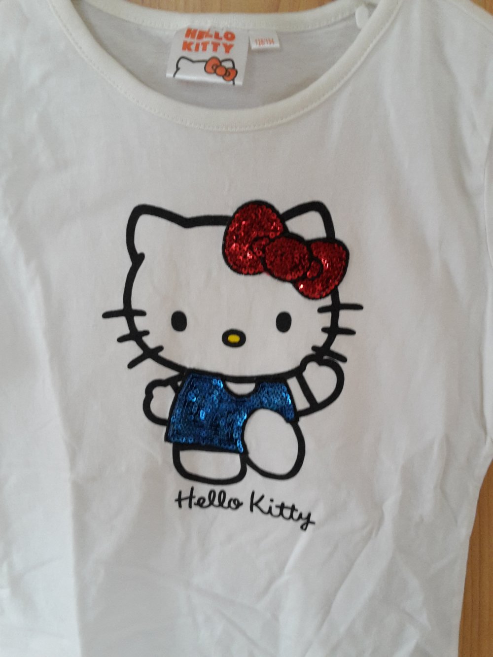 weißes Hello Kitty T-Shirt in Gr. 128/134