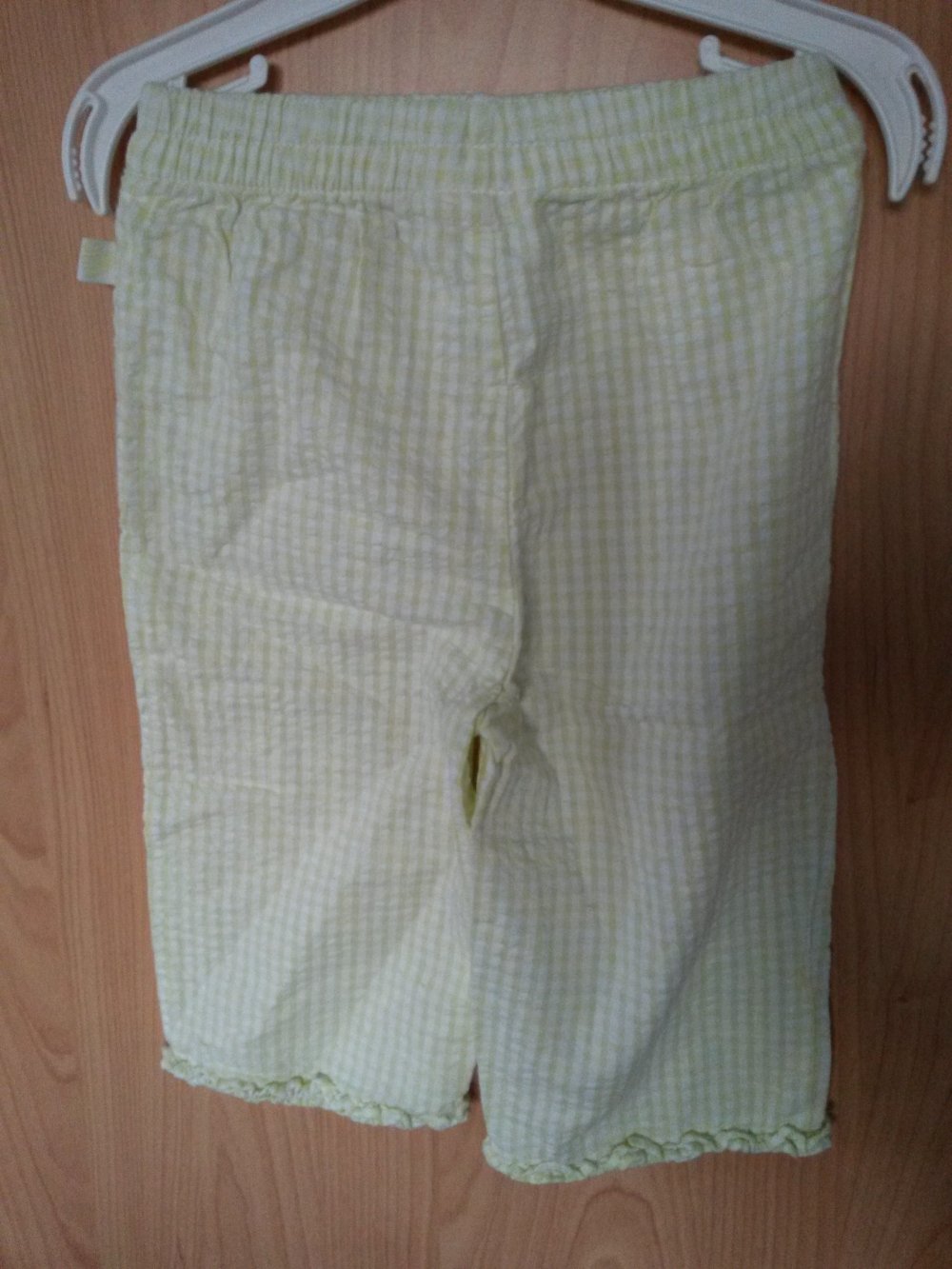 karierte Sommerhose in Gr. 74