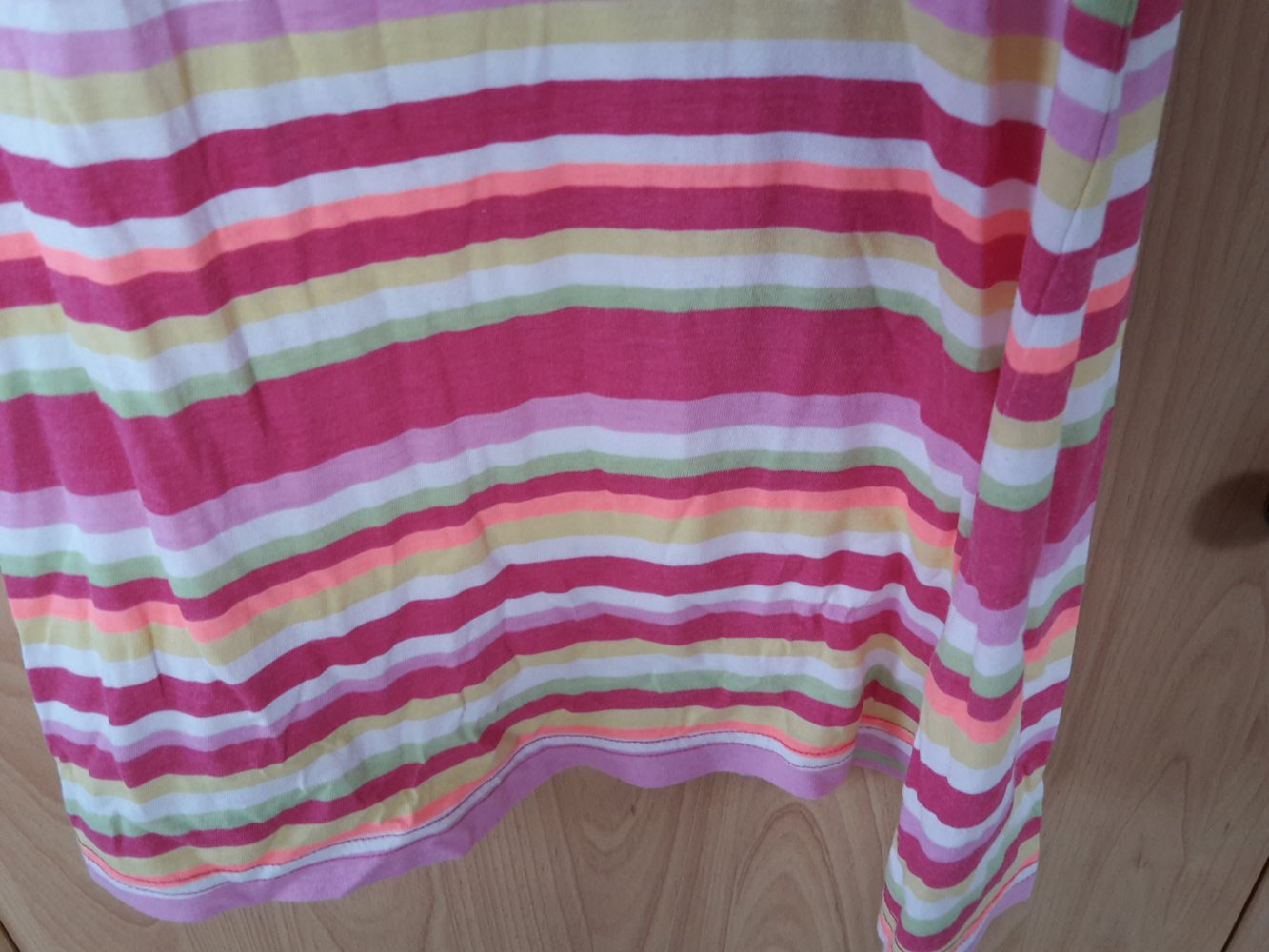 gestreiftes Sommernachthemd in Gr. 110/116 von H&M