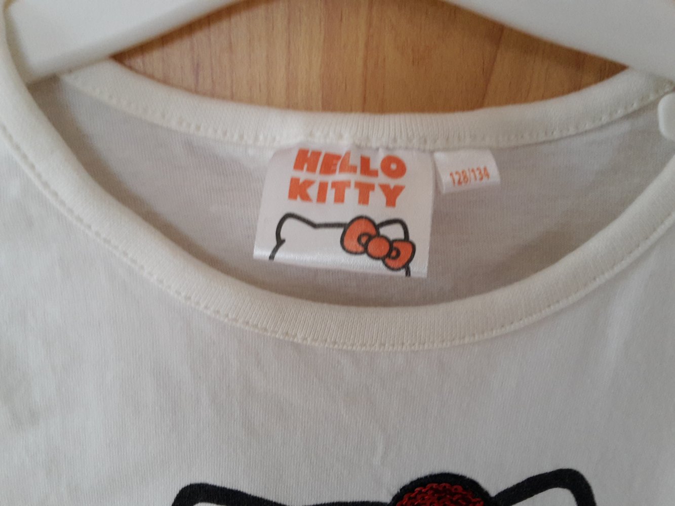 weißes Hello Kitty T-Shirt in Gr. 128/134