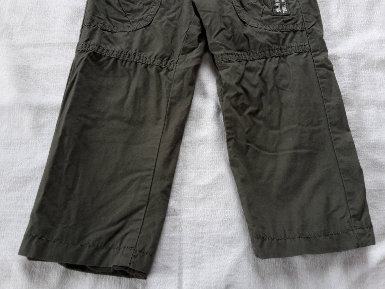 khakifarbene Thermohose in Gr. 86, kaum getragen